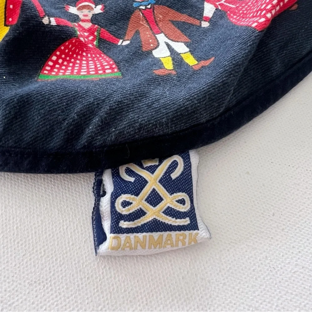 Vintage Scandinavian Folk Art Round Placemat Table Linen
